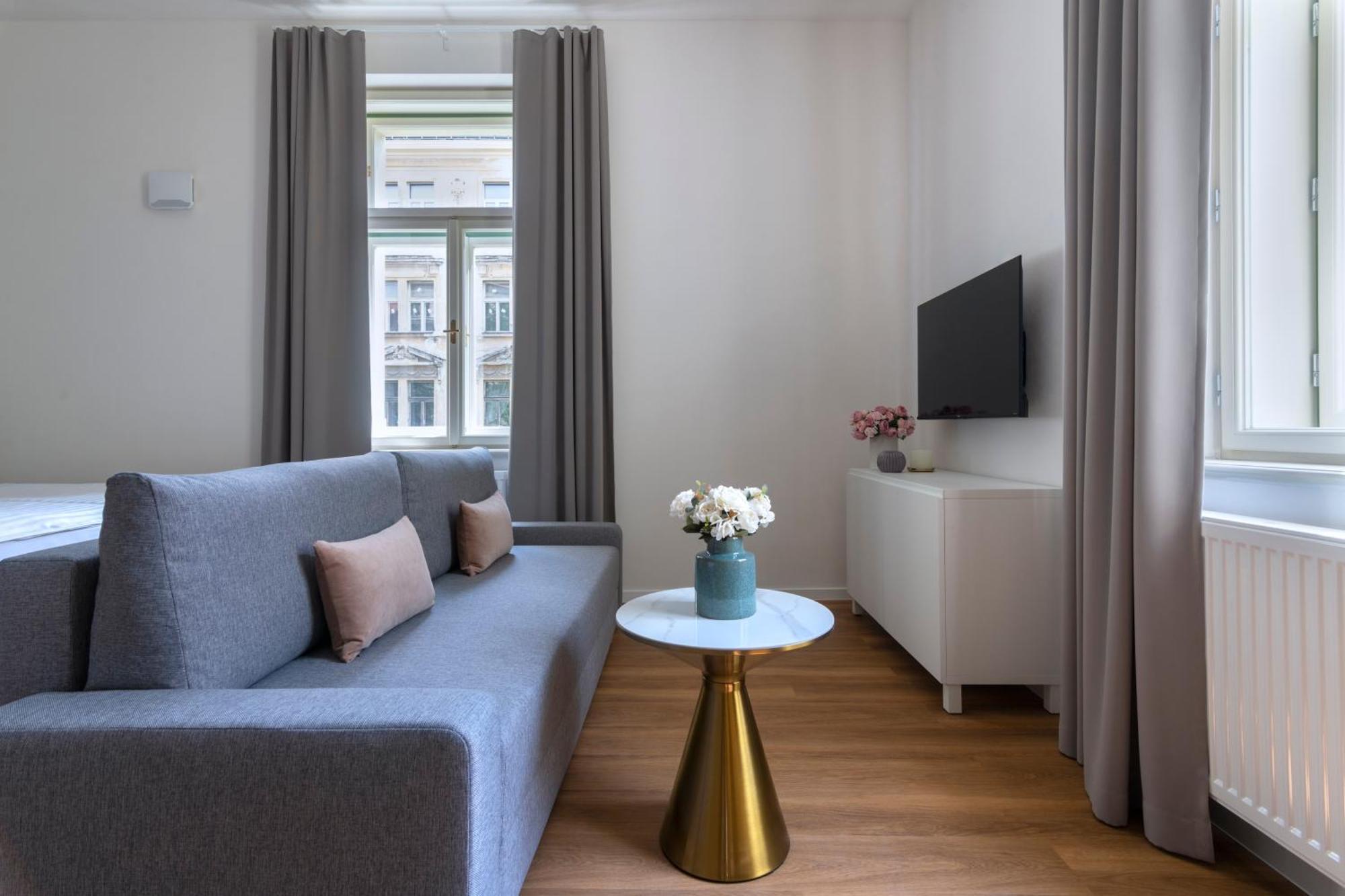 Encore Boutique Residence By Dwellfort プラハ エクステリア 写真