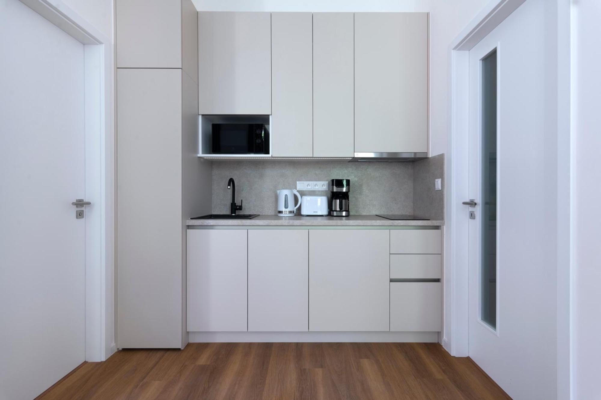Encore Boutique Residence By Dwellfort プラハ エクステリア 写真