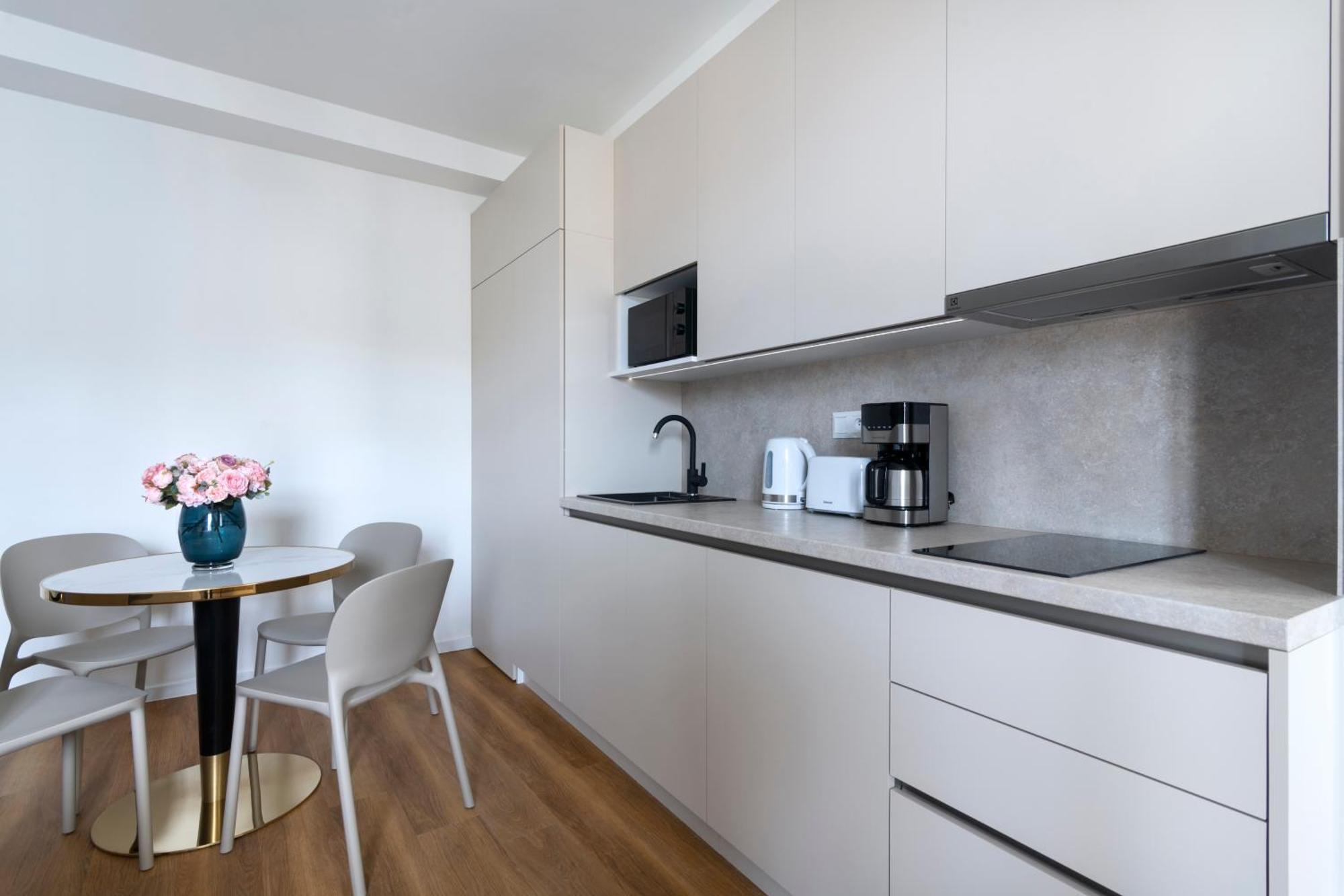 Encore Boutique Residence By Dwellfort プラハ エクステリア 写真